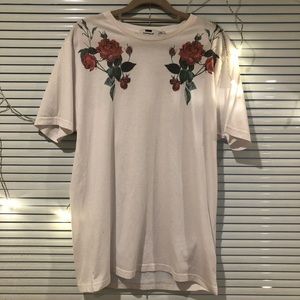 TOPMAN WHITE ROSE PRINT T-SHIRT